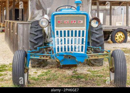 Detail eines ford 3000-Landtraktors Stockfoto