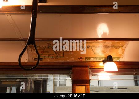 Oldtimer-Personenwagen der Londoner U-Bahn Stockfoto