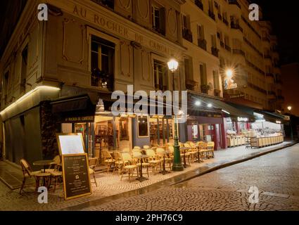 Das Au Rocher de Cancale ist ein traditionelles französisches Restaurant im 2. Arrondissement von Paris in der Montorgueil Straße. Stockfoto