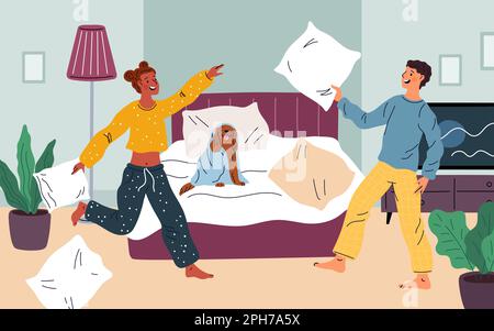 Lustige Freunde auf Pyjamaparty. Romantische Kissenschlacht. Ein Paar, das sich liebt. Leute, die Spaß im Schlafzimmer haben. Junger Mann und Frau in Schlafkleidung entspannen sich zusammen Stock Vektor