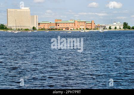 Portsmouth Virginia, Kolonialgeschichte, Elizabeth River Water, Veterans Hospital, Gesundheitswesen, Besucher reisen Reise touristischer Tourismus Wahrzeichen landm Stockfoto