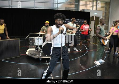 Sydney, Australien. 27. März 2023 Erster Blick auf die Proben für Tina - das Tina Turner Musical in den ABC Studios, Ultimo. Kredit: Richard Milnes/Alamy Live News Stockfoto