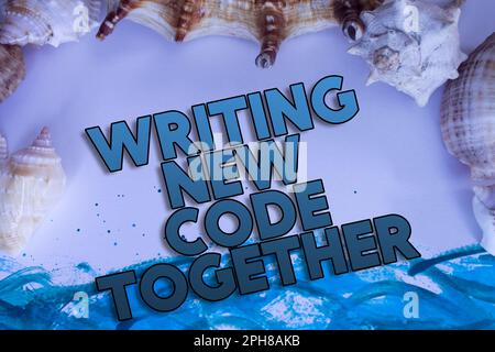 Animal Shell, Sommerurlaub, Marinehintergrund mit dem Text New Code Together. Stockfoto