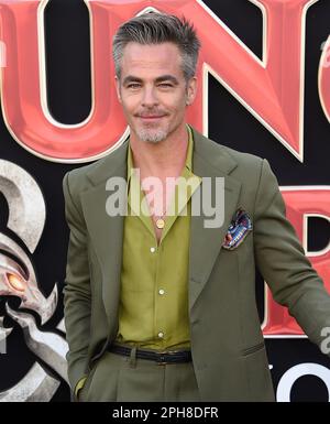 Westwood, USA. 26. März 2023. Chris Pine kommt zur Premiere von „Dungeons & Dragons: Honor Better Thieves“ in Los Angeles, die am 26. März 2023 im Regency Village Theatre in Westwood, Kalifornien, stattfindet. © Lisa OConnor/AFF-USA.com Kredit: AFF/Alamy Live News Stockfoto