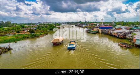 Luftaufnahme des Mekong-Deltas in Sa DEC, Dong Thap, Vietnam, Wohnungsbau, Wasserstraßenverkehr, Und die Agrarwirtschaft in Vietnam Stockfoto