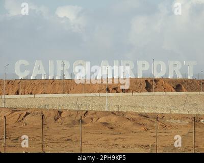 Der internationale Flughafen Kairo, der größte internationale Flughafen von Kairo und der größte und geschäftigste Flughafen in Ägypten, der als wichtigster Drehkreuz dient Stockfoto