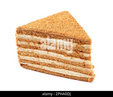 Ein Stück köstlicher, geschichteter Honigkuchen, isoliert auf Weiß Stockfoto