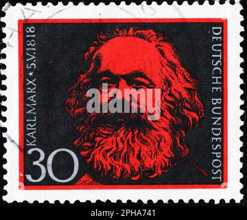 Porträt des Philisophen Karl Marx auf deutschem Stempel Stockfoto