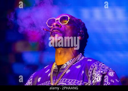 Berlin, Deutschland. 23. März 2023. Snoop Dogg veranstaltet am 23. März 2023 ein Konzert im Max-Schmeling-Halle in Berlin. (Foto: Emmanuele Contini/NurPhoto) Kredit: NurPhoto SRL/Alamy Live News Stockfoto