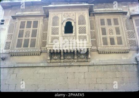 Zarukha & Windows von Rajasthan Palaces, Rajasthan, Indien Stockfoto