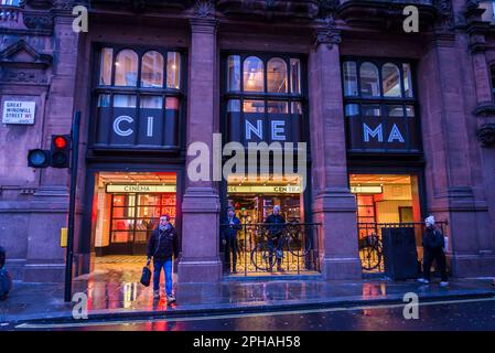 Picturehouse Central Cinema an der Ecke Shaftesbury Avenue, einer berühmten Straße im West End Theatre Land, London, England, Großbritannien Stockfoto