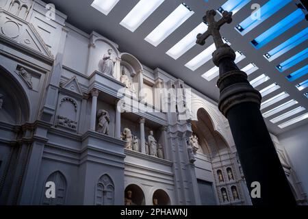 Rekonstruktion der alten Fassade des Doms im Museo dell'Opera del Duomo in Florenz Stockfoto