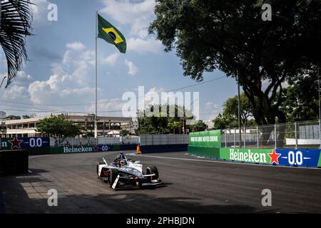 Sao Paulo, Brasilien. 24. März 2023. STRASSEN VON SAO PAULO, BRASILIEN – MÄRZ 24: Mitch Evans, Jaguar TCS Racing, Jaguar I-TYPE 6 während des Sao Paulo ePrix in den Straßen von Sao Paulo am Freitag, den 24. März 2023, Brasilien. (Foto für JAGUAR von Simon Galloway/LAT/ATP Images) (Galloway Simon/ATP/SPP) Guthaben: SPP Sport Press Photo. Alamy Live News Stockfoto