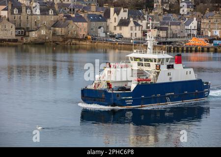 Lerwick, Shetland - die Anfahrt mit der Fähre. Stockfoto