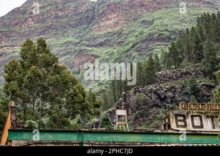 Lost Place Balneario Los Berrazales, Botteleria Agua de Agaete in Valle de Agaete auf Gran Canaria, Kanarische Inseln, Spanien. Stockfoto