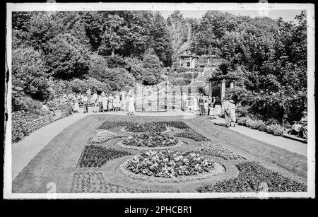 Der italienische Garten, Scarborough, in den 1900er. Digitalisierte Archivkopie eines Original-Halbplattenglasnegativs. Stockfoto