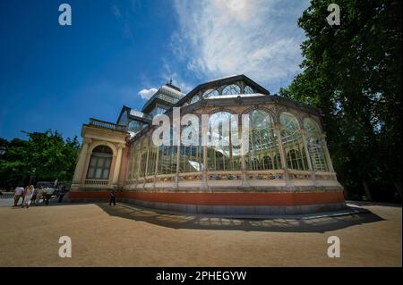 Crystal Palace im Parque del Buen Retiro in Madrid Stockfoto