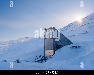 Svalbard Global Seed Vault, Saatgut Tresor. Longyearbyen, die Hauptstadt von Svalbard auf der Insel Spitzbergen im Spitzbergen Archipel. Arktis, Euro Stockfoto