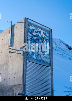 Svalbard Global Seed Vault, Saatgut Tresor. Longyearbyen, die Hauptstadt von Svalbard auf der Insel Spitzbergen im Spitzbergen Archipel. Arktis, Euro Stockfoto