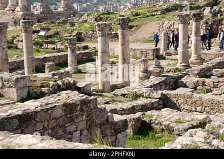 Überreste der byzantinischen Kirche (ca. 530 n. Chr.), der Zitadelle, Amman, Jordanien Stockfoto