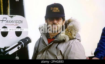 STEVEN SPIELBERG in IMPERIUM DER SONNE (1987), Regie STEVEN SPIELBERG. Kredit: WARNER BROTHERS / Album Stockfoto