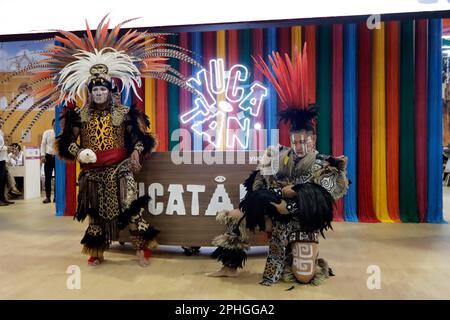 Mexiko-Stadt, Mexiko. 28. März 2023. 27. März 2023, Mexiko-Stadt, Mexiko: Die Tribünen der mexikanischen Staaten, Reiseveranstalter, Kulturveranstalter und Investoren im Mexico Tourism Tianguis 47. im Banamex Center in Mexiko-Stadt. Am 27. März 2023 in Mexico City, Mexiko (Foto: Luis Barron/Eyepix Group/Sipa USA). Kredit: SIPA USA/Alamy Live News Stockfoto