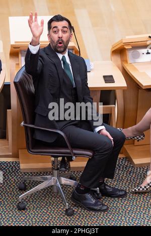 Edinburgh, Schottland, Großbritannien. 28. März 2023. ABBILDUNG: Humza Yousaf MSP, erster Minister von Schottland. Humza Yousaf MSP wird zum nächsten Ersten Minister Schottlands gewählt. Kredit: Colin D Fisher/CDFIMAGES.COM Kredit: Colin Fisher/Alamy Live News Stockfoto