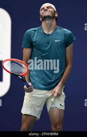 Miami, Florida, USA. 28. März 2023. Taylor Fritz gegen Holger Rune am 7. Tag der Miami Open 2023 im Hard Rock Stadium am 28. März 2023 in Miami, Florida. Kredit: Mpi04/Media Punch/Alamy Live News Stockfoto