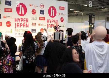 Hyper Japan Festival 2019, im Olympia in London. Es ist die größte Ausstellung zur Feier der japanischen Kultur in Großbritannien. Stockfoto