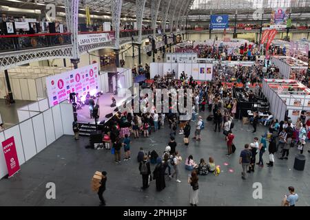 Hyper Japan Festival 2019, im Olympia in London. Es ist die größte Ausstellung zur Feier der japanischen Kultur in Großbritannien. Stockfoto