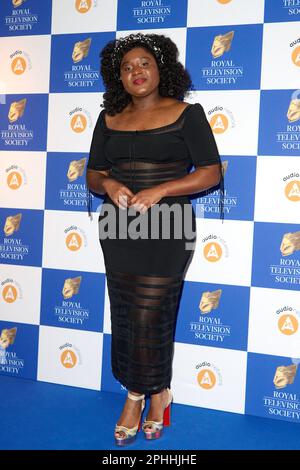 London, Vereinigtes Königreich 28. März, 2023. Susan Wokoma wurde bei den Royal Television Society (RTS) Program Awards 2023 im Grosvenor House Hotel fotografiert. Kredit: Alan D West/EMPICS/Alamy Live News Stockfoto