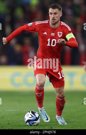 Cardiff, Großbritannien. 28. März 2023. Aaron Ramsey von Wales während des Qualifikationsspiels der UEFA-Europameisterschaft im Cardiff City Stadium, Cardiff. Der Bildausdruck sollte lauten: Darren Staples/Sportimage Credit: Sportimage/Alamy Live News Stockfoto