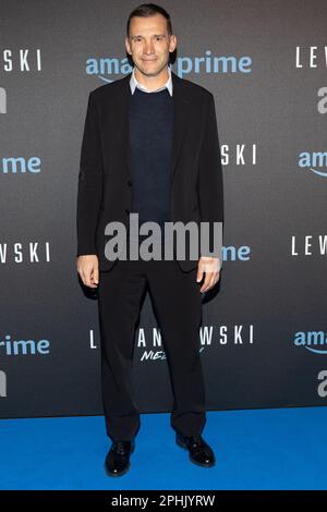 Warschau, Polen. 28. März 2023. Andriy Schewtschenko bei der Premiere des Dokumentarfilms „Lewandowski - Nieznany“ in Warschau, Polen, am 28. März 2023. (Foto: Foto Olimpik/NurPhoto) Kredit: NurPhoto SRL/Alamy Live News Stockfoto