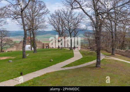 Festung TSARI Mali Grad in Belchin, Bulgarien. Stockfoto