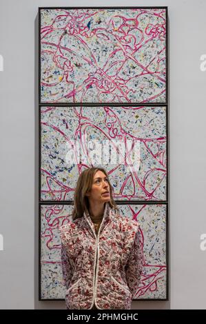London, Großbritannien. 29. März 2023. Perdu, CXVII, 2021 – Lee Bul, neue Gemälde aus ihrer Perdu-Serie, die zum ersten Mal in London im Thaddaeus Ropac, London, gezeigt werden. Kredit: Guy Bell/Alamy Live News Stockfoto