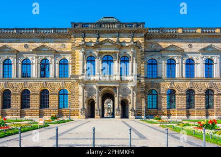 Tagsüber im Zwinger-Palast in Dresden. Stockfoto