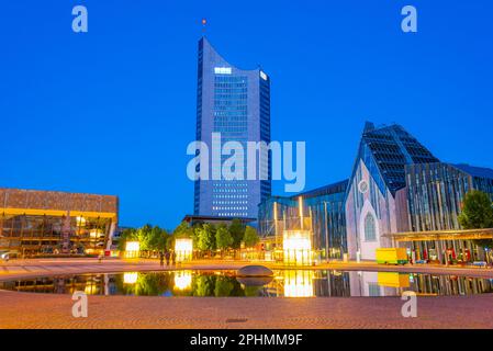 Sonnenaufgangsblick an der Universität Leipzig in Deutschland. Stockfoto