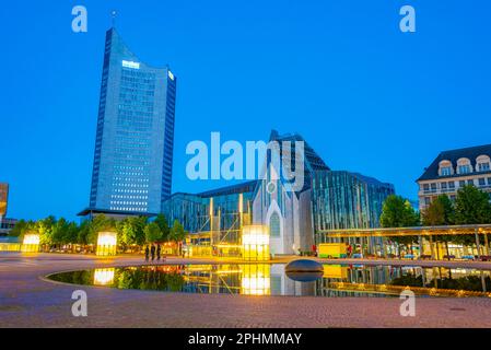 Sonnenaufgangsblick an der Universität Leipzig in Deutschland. Stockfoto