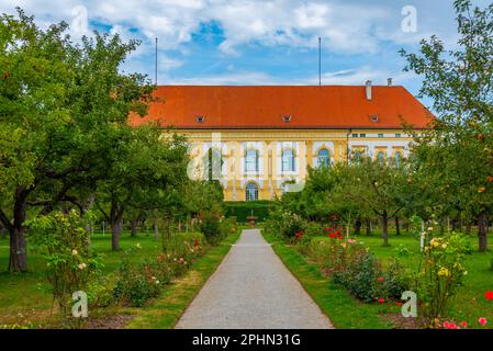 Schloss Dachau während eines bewölkten Tages in Deutschland. Stockfoto