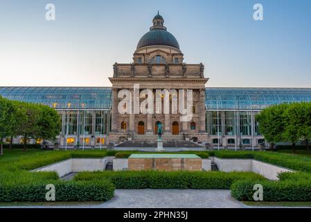 Bayerisches Staatskanzleramt in der deutschen Stadt München. Stockfoto