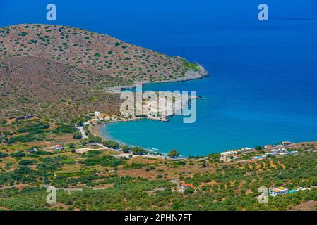 Panoramablick auf die Mirabello-Bucht auf der griechischen Insel Kreta. Stockfoto