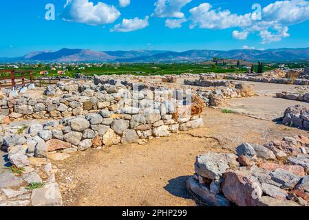 Tiryns ist eine mykenische archäologische Stätte in Argolis auf dem Peloponnes, Griechenland. Stockfoto