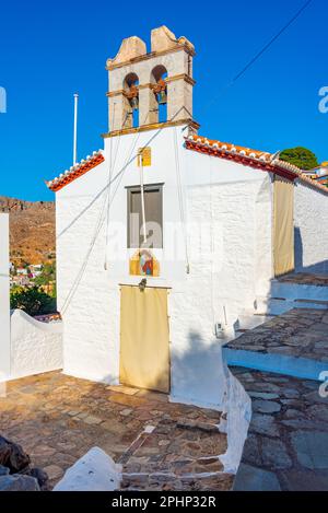 Kleine Kirche in der griechischen Stadt Hydra. Stockfoto