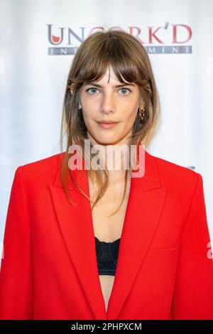 Die Schauspielerin Emily Labowe nimmt am 28. März 2023 an der Weltpremiere von Latigo Films „Hunt Club“ im TCL Chinese Theater, Los Angeles, CA Teil Stockfoto