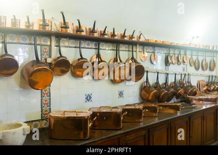 Alte Küche in Castle De Haar, Niederlande Stockfoto