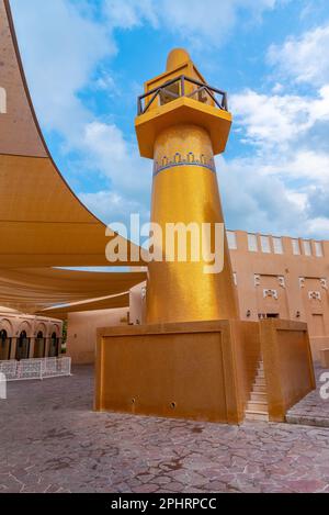 Goldene Moschee im Kulturdorf Katara in Doha, Katar. Stockfoto