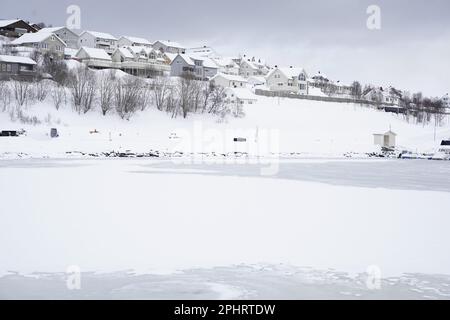 Schneebedeckte Naturlandschaft in tromso Stockfoto