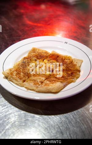 Süße Banana Roti aus Gopal's Corner in der Market Hall West End, London, Großbritannien Stockfoto