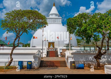 Kirivehara (Kiri Vehera) Schrein in Kataragama, Sri Lanka. Stockfoto