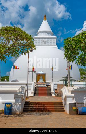 Kirivehara (Kiri Vehera) Schrein in Kataragama, Sri Lanka. Stockfoto